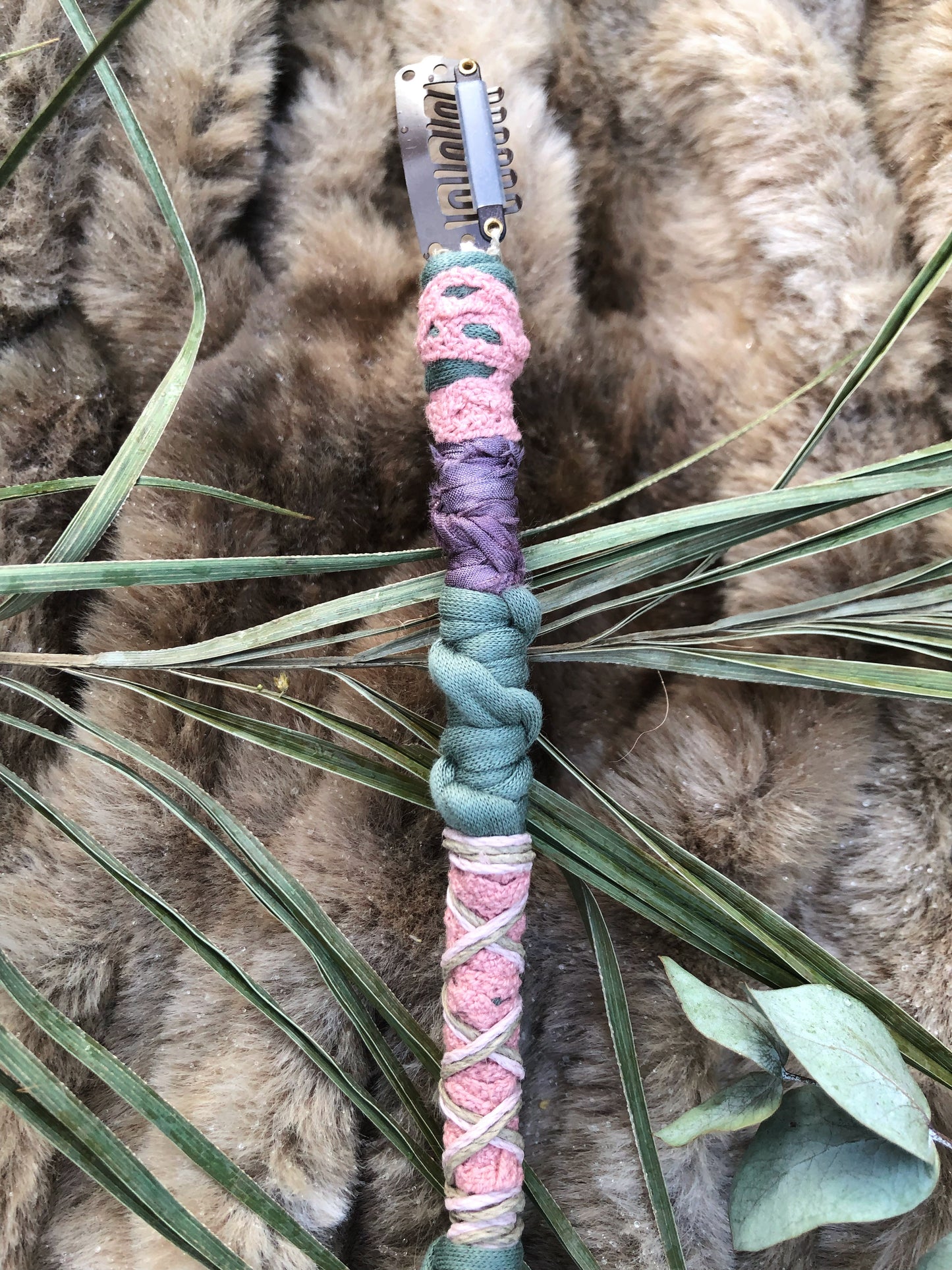 Retro Bloom CLIP-IN Hairwrap 20.5”