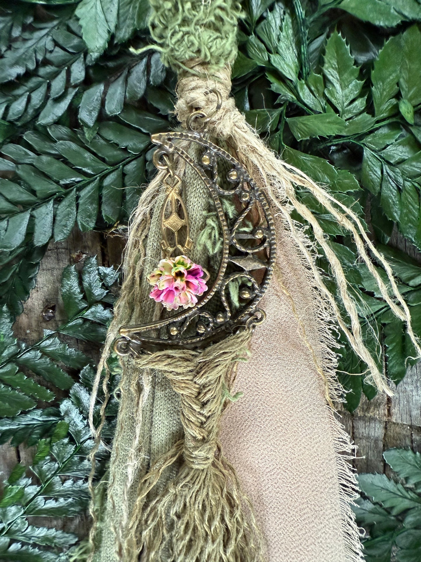 Moss Loop Hairwrap Dreadlock Accessory 26.5”