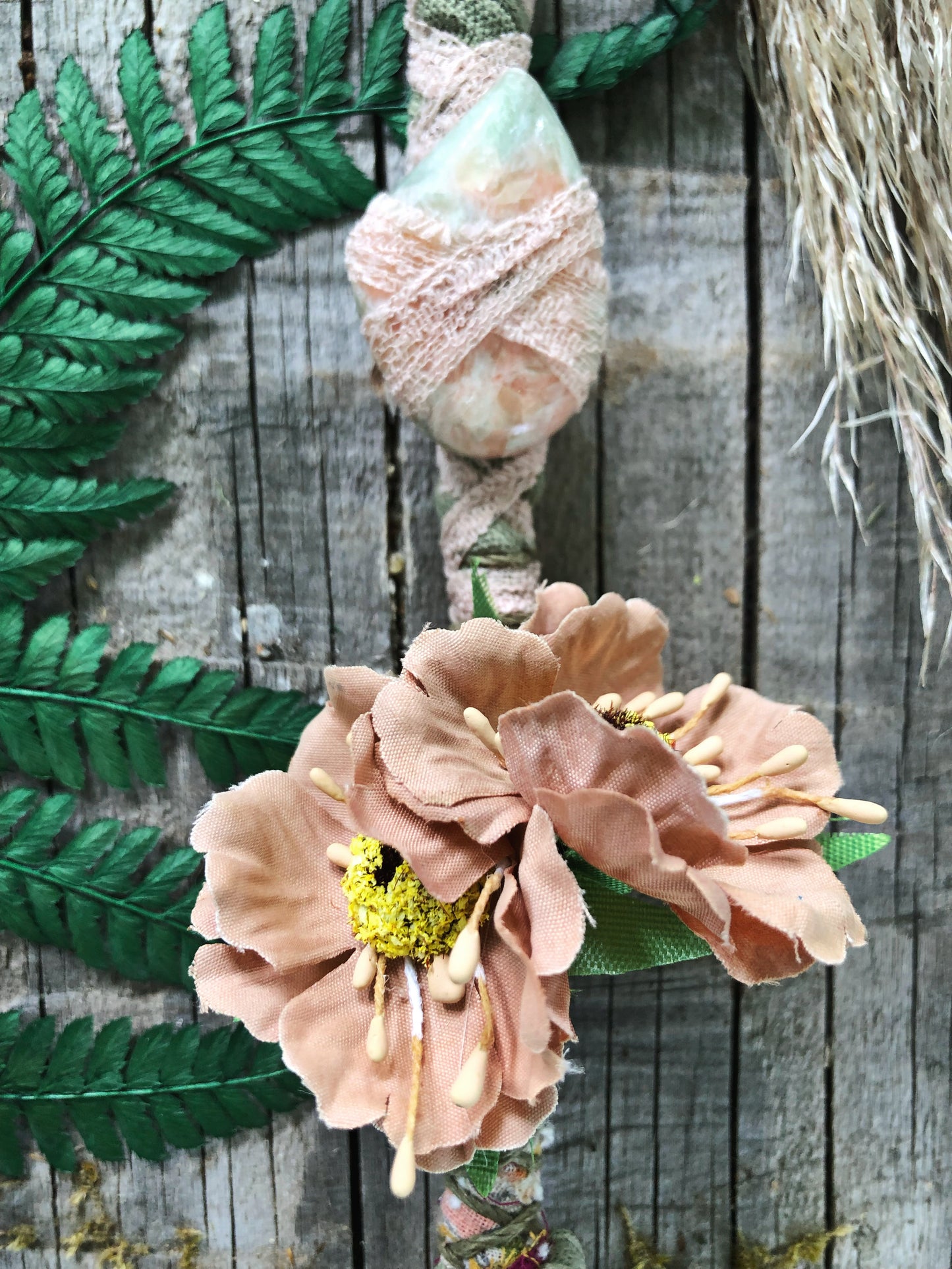 Flora Wildling Collab w/Hanahonua Hairwrap 19”