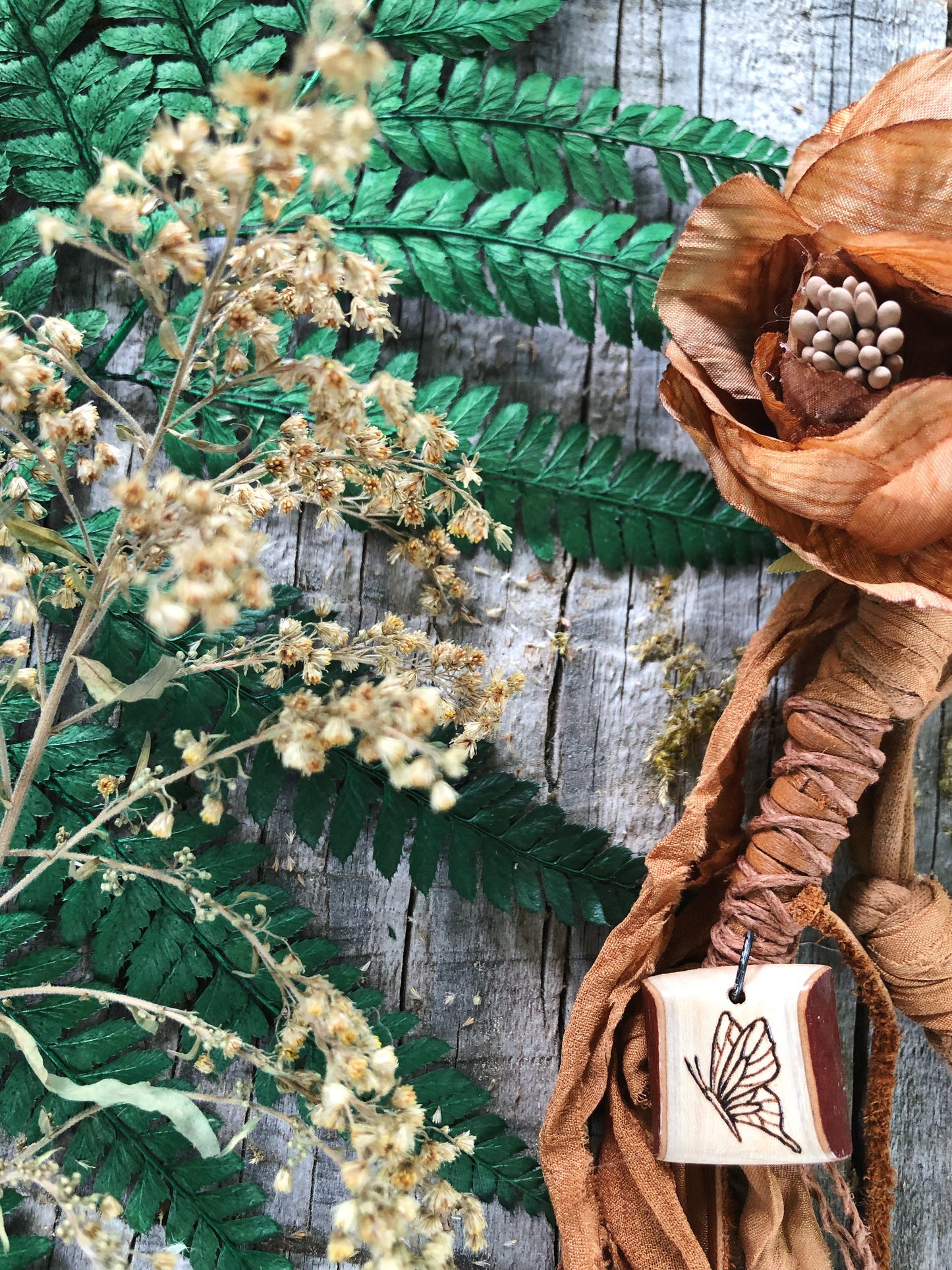 Flora Wildling Collab w/Hanahonua Hairwrap 21.5”