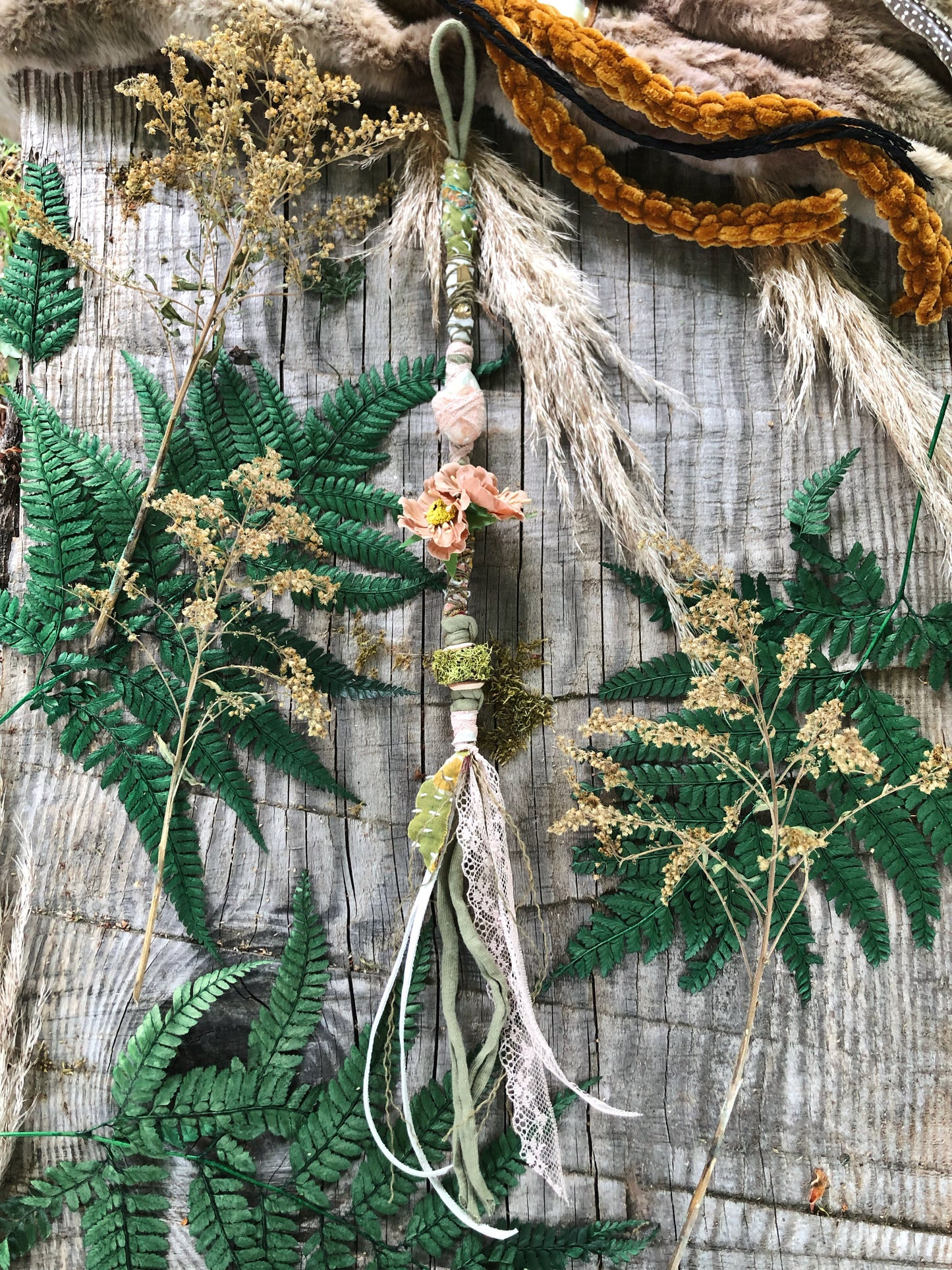 Flora Wildling Collab w/Hanahonua Hairwrap 19”