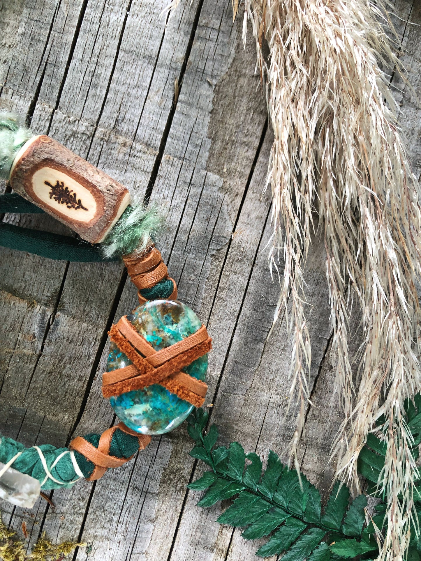 Flora Wildling Collab w/Hanahonua Hairwrap 21”
